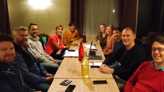 Entrepreneurs en réunion à Surzur